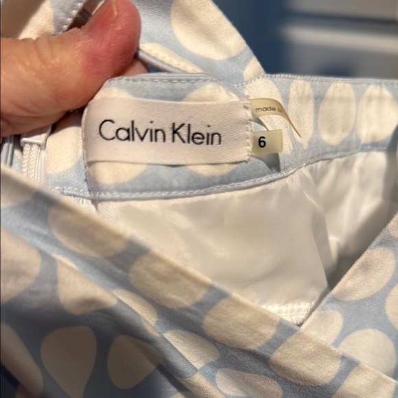 Calvin Klein Blue and White Plunge Neck Midi Sundress. Size 6 - Picture 2 of 7